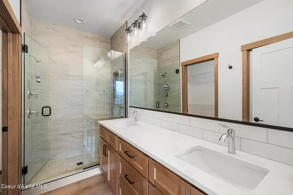 $651,900 | 8892 West Swather Avenue, Rathdrum, ID 83858