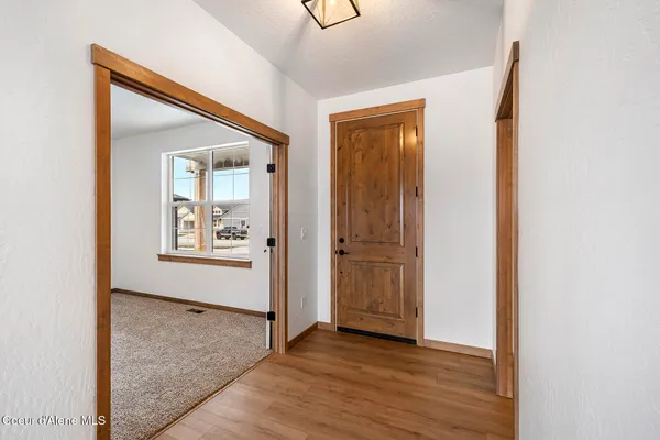 $651,900 | 8892 West Swather Avenue, Rathdrum, ID 83858