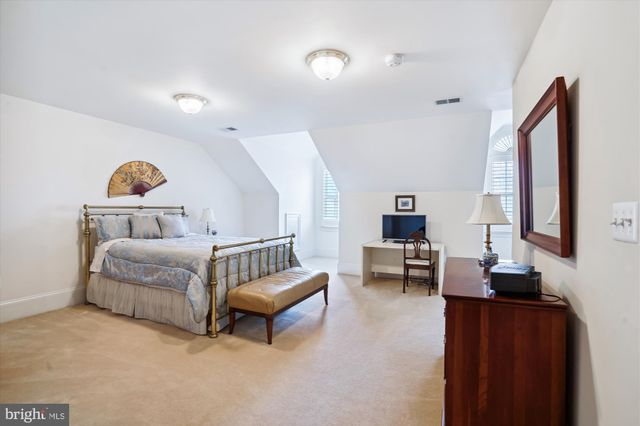 $1,835,000 | 1444 Harvest Crossing Drive, McLean, VA 22101