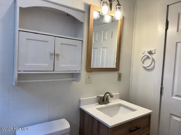 $1,395 | 3660 Old Maco Road Northeast, Leland, NC 28451