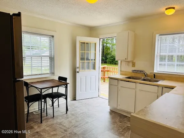 $1,395 | 3660 Old Maco Road Northeast, Leland, NC 28451