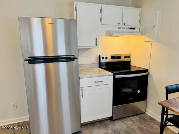 $1,395 | 3660 Old Maco Road Northeast, Leland, NC 28451