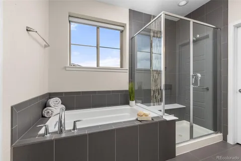 $975,000 | 9103 East 61st Place, Denver, CO 80238