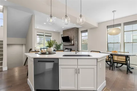 $949,000 | 9103 East 61st Place, Denver, CO 80238