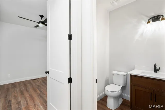 $1,325,000 | 11924 Santino Court, St. Louis, MO 63141