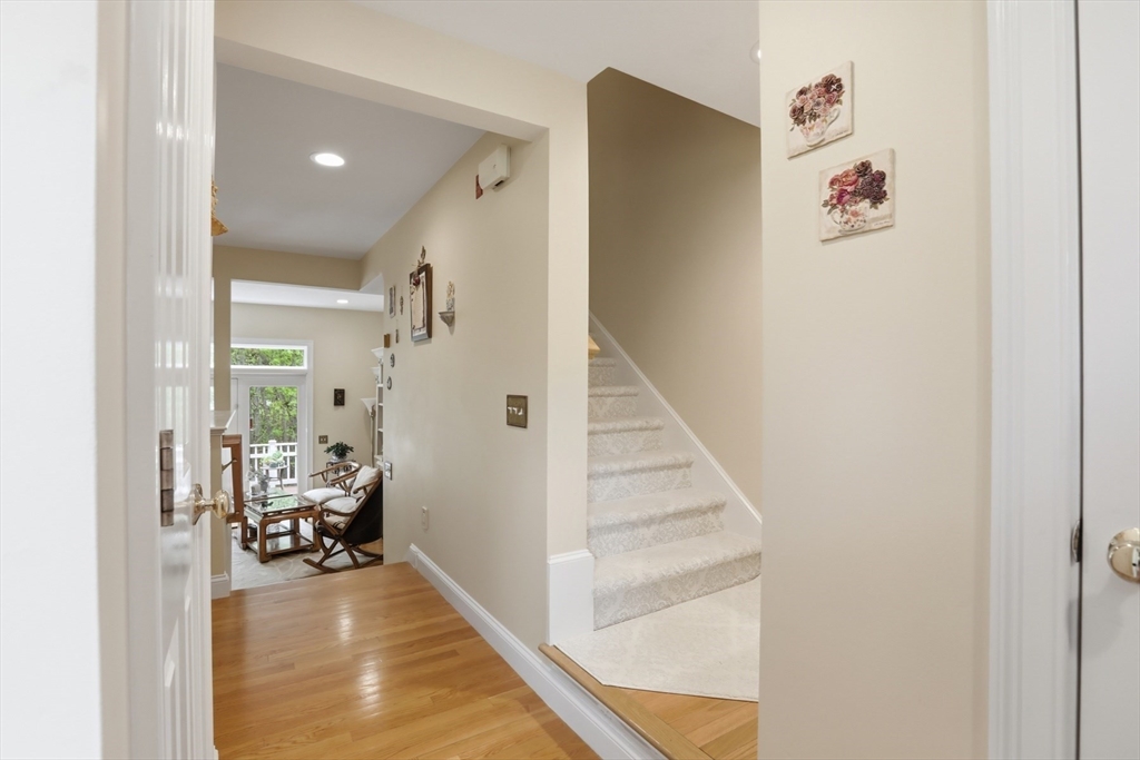 6 Safford Street, Unit 2 Ipswich, MA 01938 - Photo 16 of 35