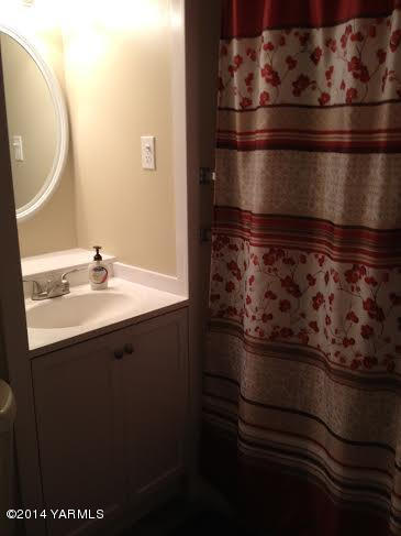 910 Willowlawn Road Yakima, WA 98908 - Photo 24 of 39