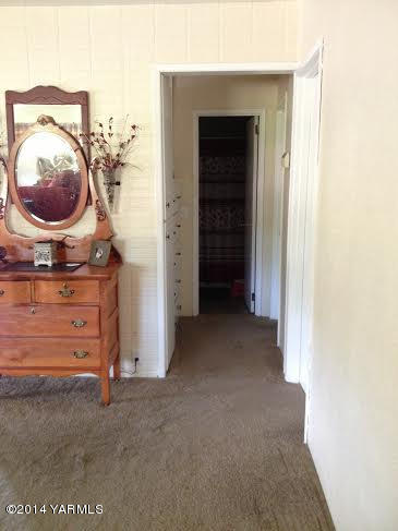 910 Willowlawn Road Yakima, WA 98908 - Photo 30 of 39