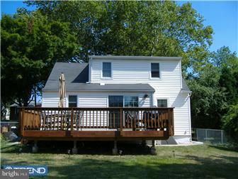 4 Gilpin Road Willow Grove, PA 19090 - Photo 12 of 12 Exterior Back