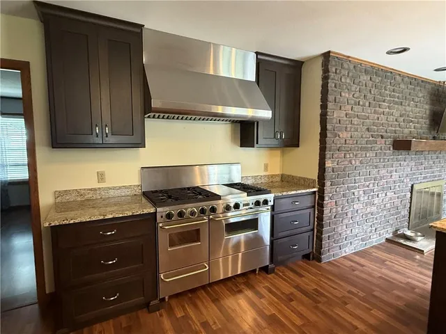 $399,000 | 1211 North 6th Street, Hiawatha, KS 66434