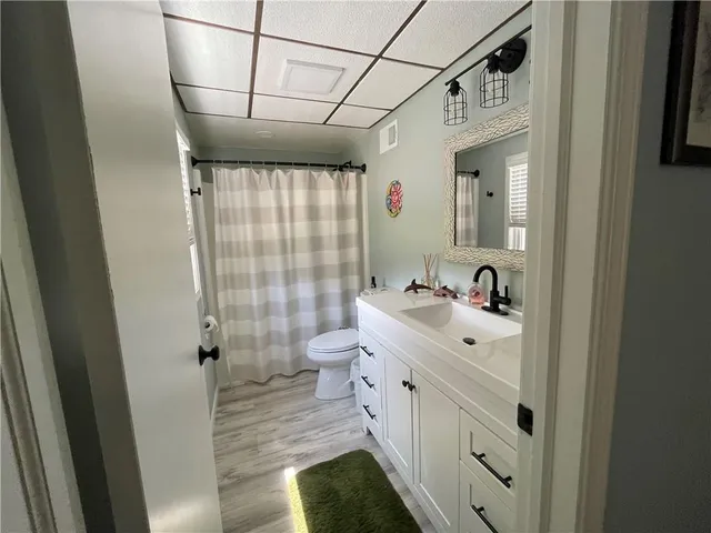 $399,000 | 1211 North 6th Street, Hiawatha, KS 66434