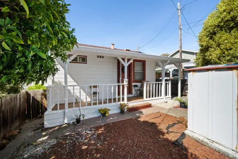 $1,375,000 | 803-811 East 5th Street, Benicia, CA 94510