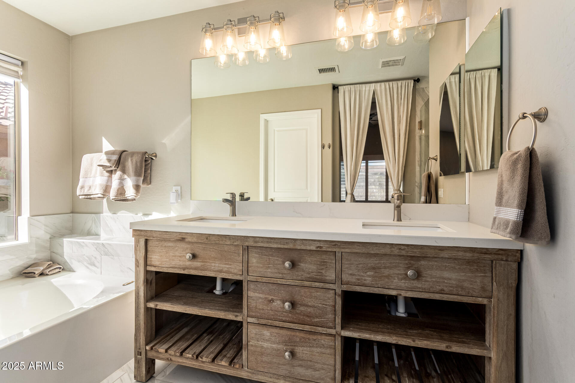 10357 East Texas Sage Lane Scottsdale, AZ 85255 - Photo 17 of 44 Primary Bathroom