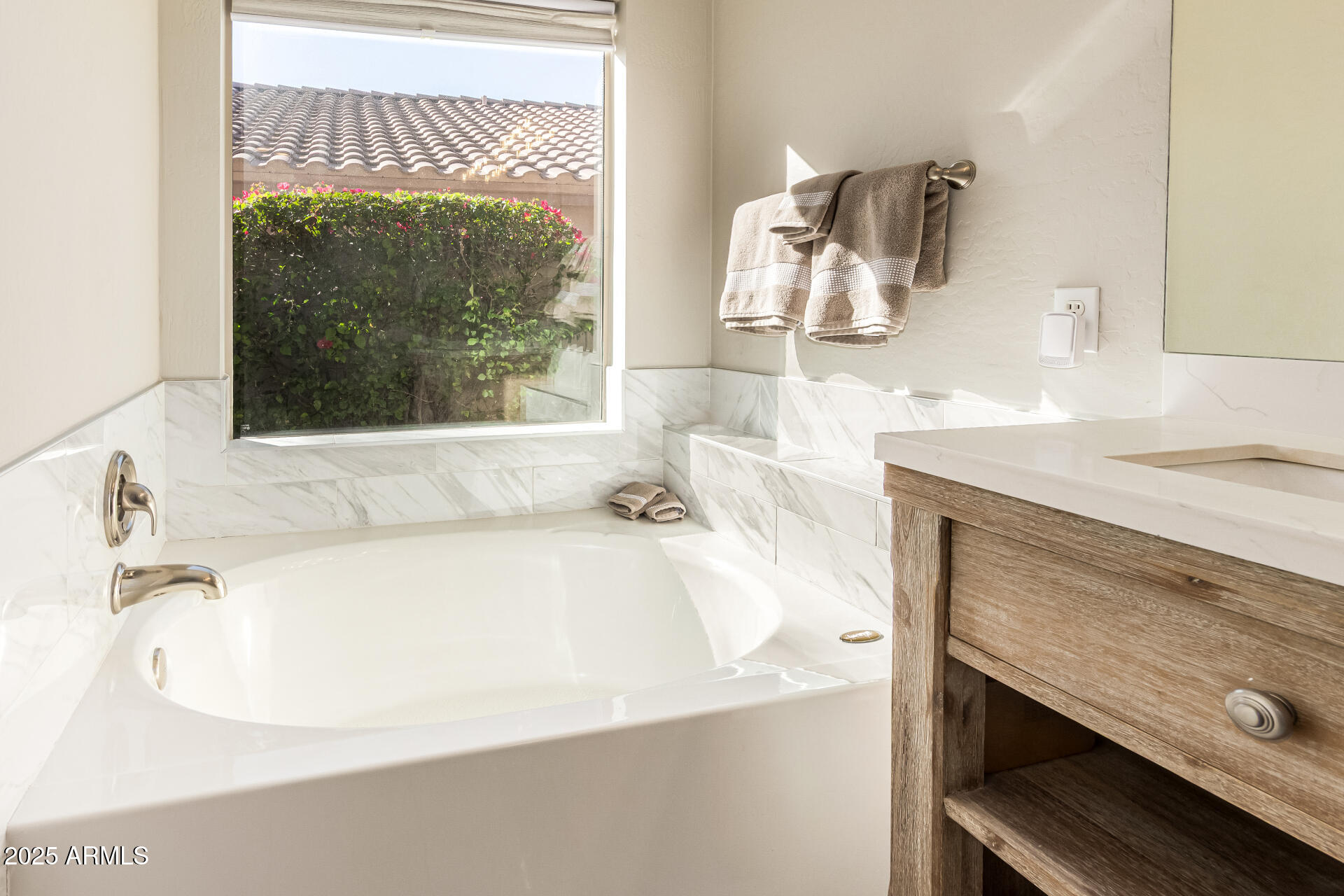 10357 East Texas Sage Lane Scottsdale, AZ 85255 - Photo 18 of 44 Primary Bathroom