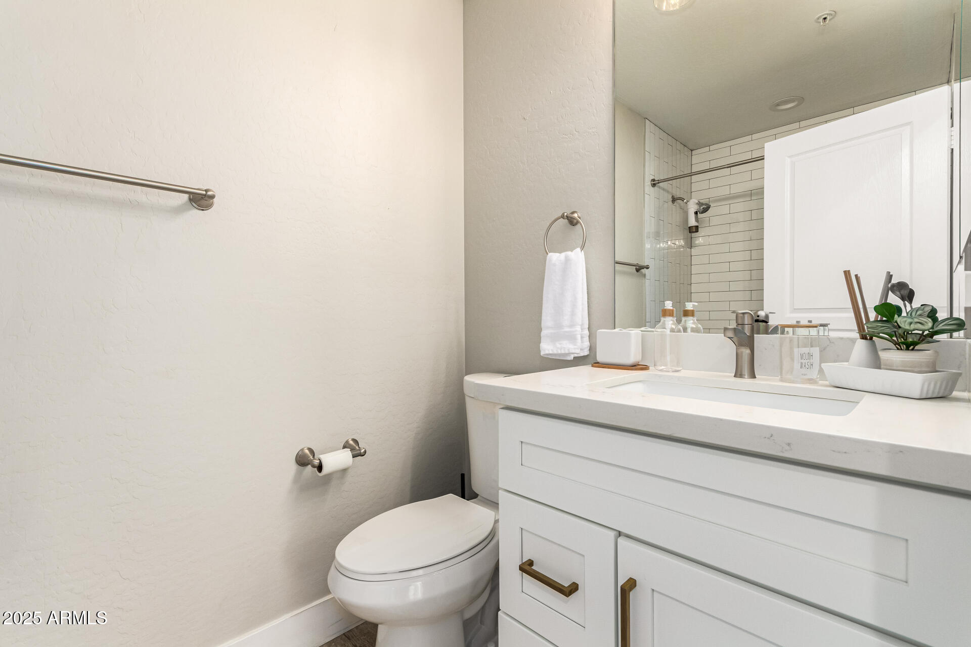 10357 East Texas Sage Lane Scottsdale, AZ 85255 - Photo 25 of 44 Bathroom 2