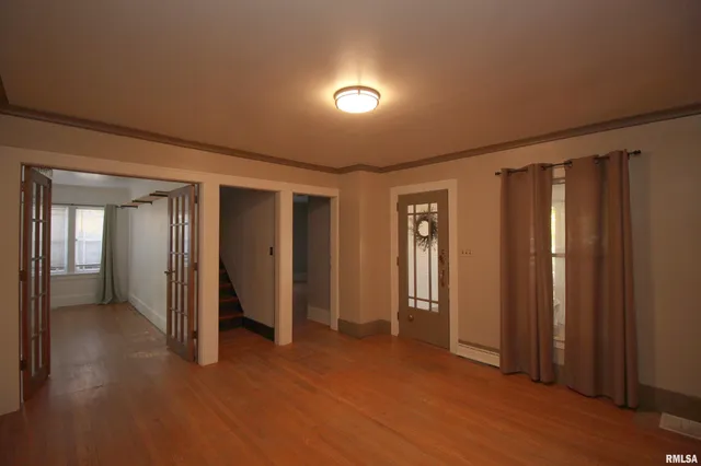 $189,000 | 903 East 2nd Avenue, Monmouth, IL 61462