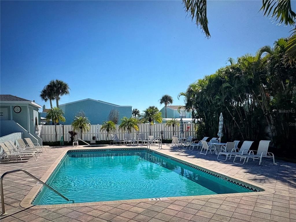 629 Garland Circle Indian Rocks Beach, FL 33785 - Photo 23 of 27