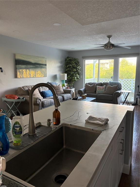629 Garland Circle Indian Rocks Beach, FL 33785 - Photo 8 of 27