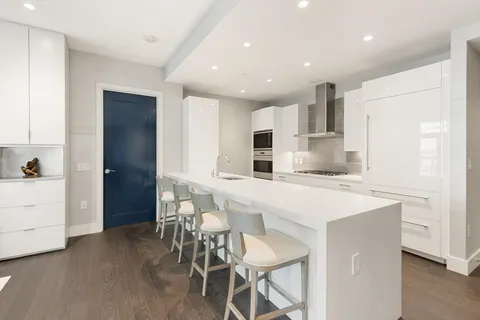 $3,595,000 | 50 Liberty Drive, Unit 7L, Boston, MA 02210