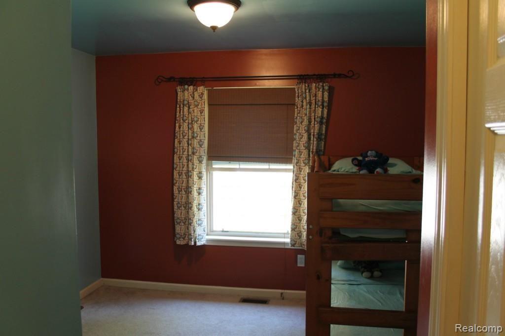 4990 Sycamore Road Newport, MI 48166 - Photo 20 of 25 IMG_3530.jpg