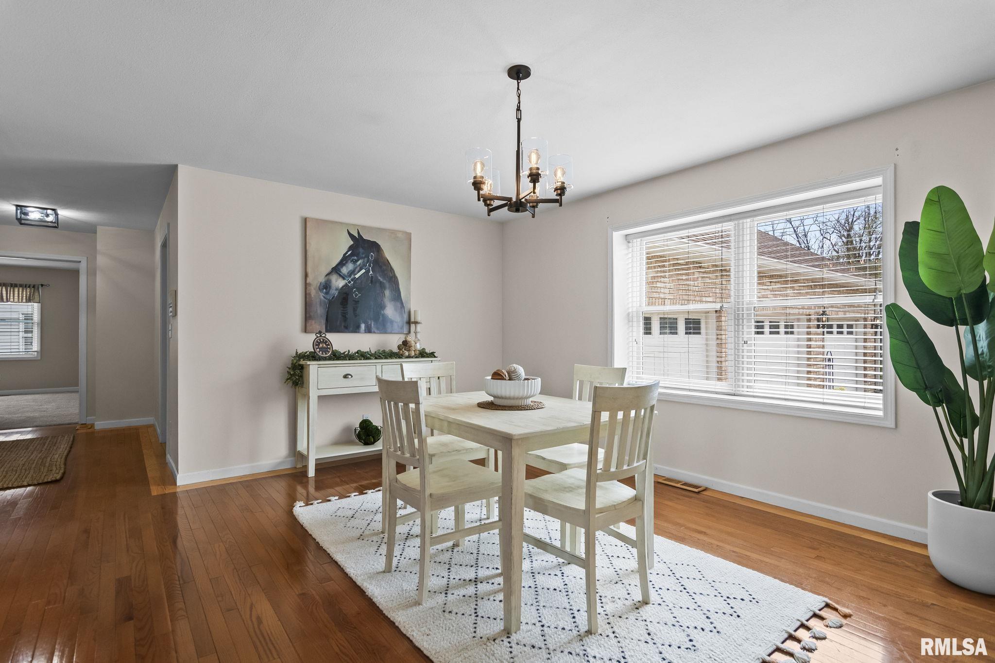 6932 Fringetree Way Springfield, IL 62712 - Photo 9 of 61 Gallery Image 9