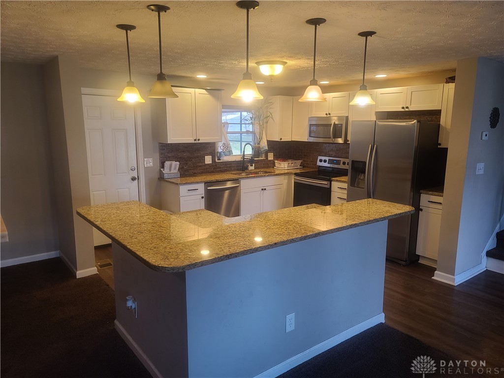 428 Stuckhardt Road Trotwood, OH 45426 - Photo 3 of 29