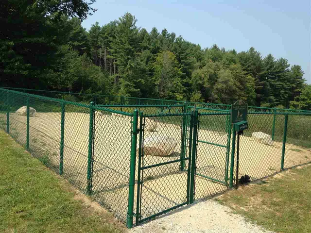 $2,495 | 10 East Ridge Drive, Unit 208, Milford, NH 03055