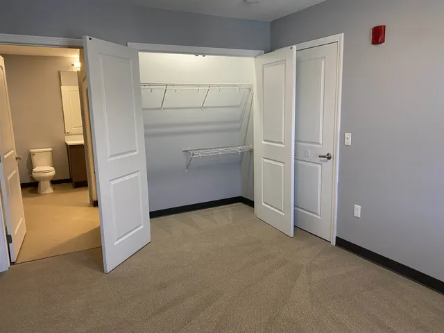 $2,495 | 10 East Ridge Drive, Unit 208, Milford, NH 03055