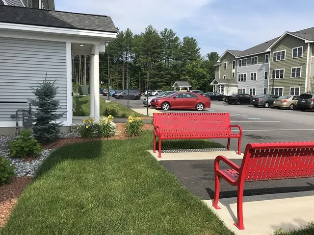 $2,495 | 10 East Ridge Drive, Unit 208, Milford, NH 03055