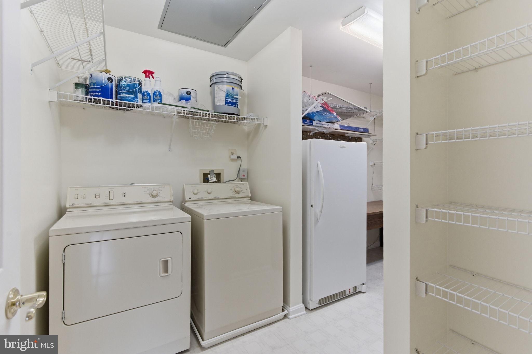 3901 Darleigh Road, Unit 3G Baltimore, MD 21236 - Photo 36 of 41 a utility room with dryer and washer