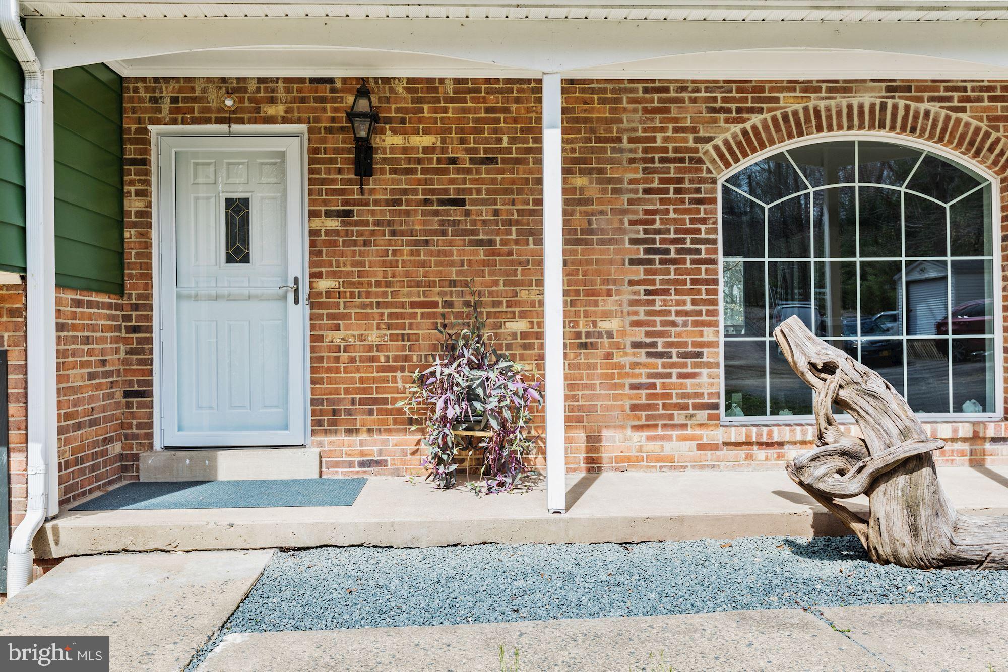 8026 Stillbrooke Road Manassas, VA 20112 - Photo 21 of 33 Welcoming Entrance