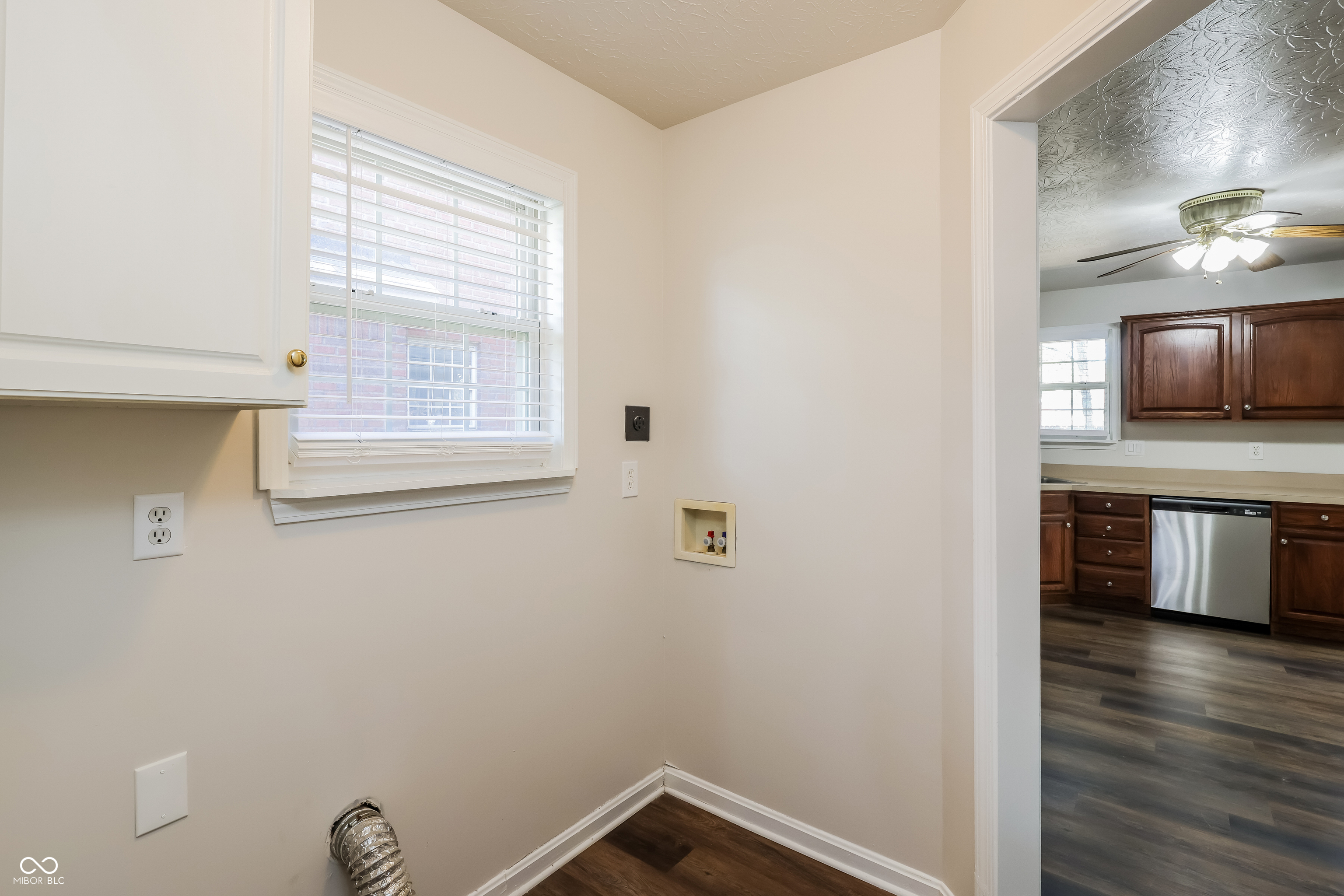 4510 Brandon Circle Sellersburg, IN 47172 - Photo 14 of 16