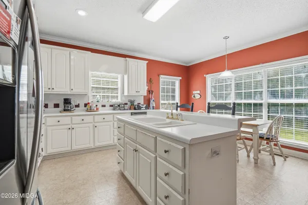 $295,000 | 317 Hillridge Cove, Lizella, GA 31052