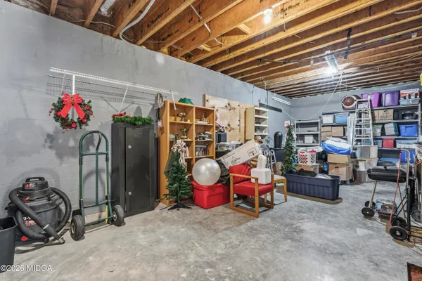 $295,000 | 317 Hillridge Cove, Lizella, GA 31052