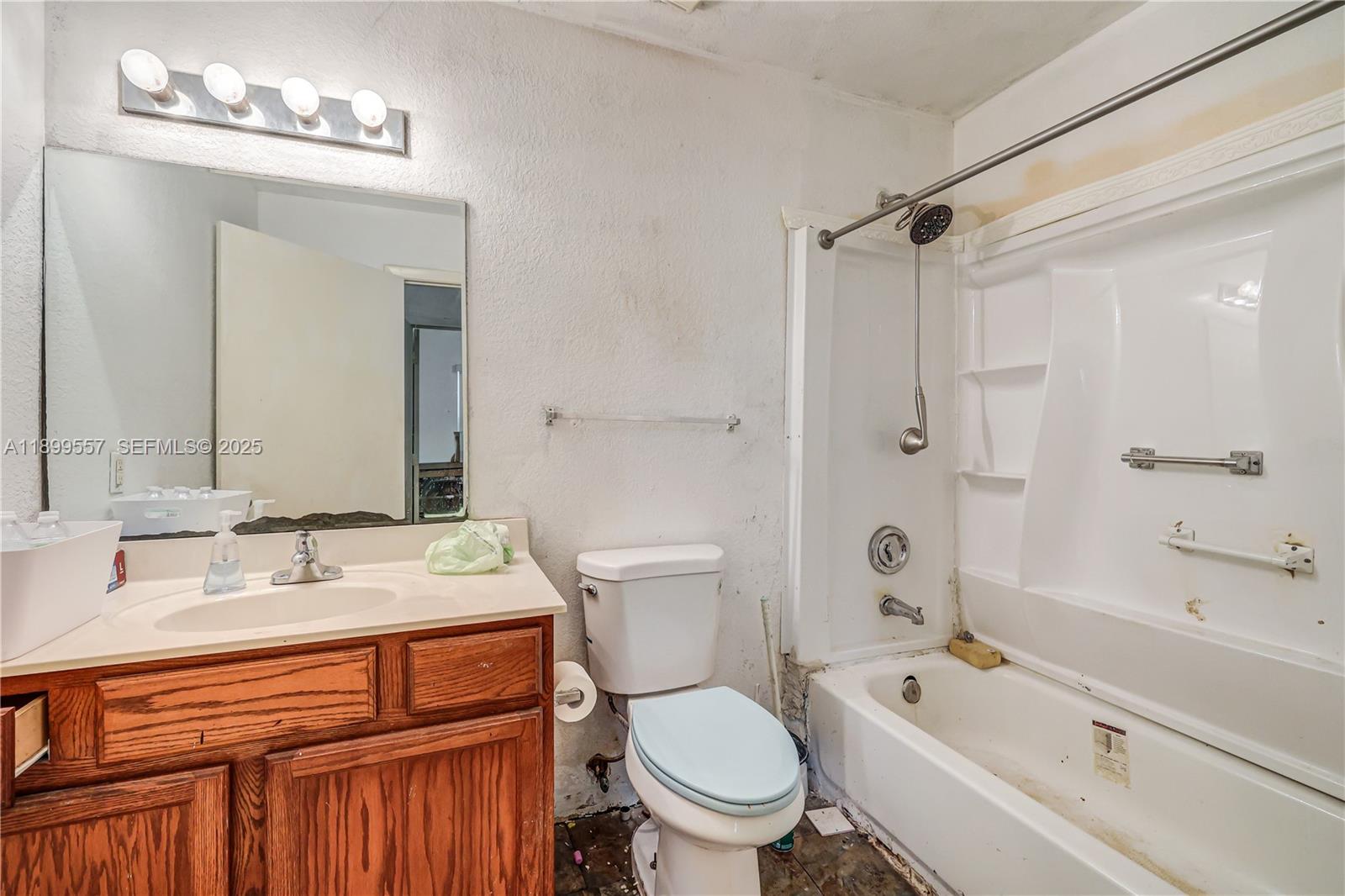 6960 Northwest 4th Avenue, Unit 3 Miami, FL 33150 - Photo 10 of 28