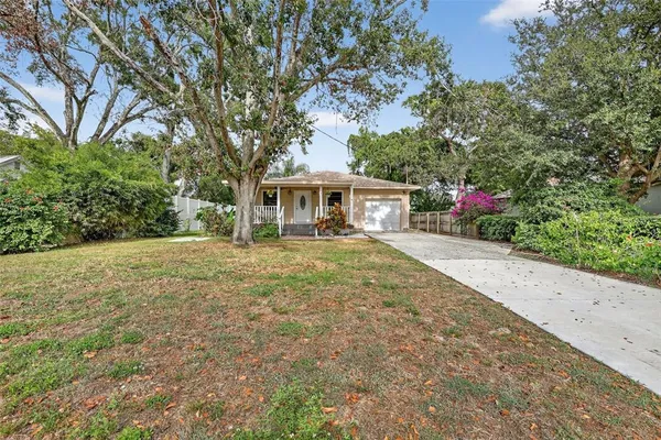 $474,000 | 6220 West Thorpe Street, Tampa, FL 33611