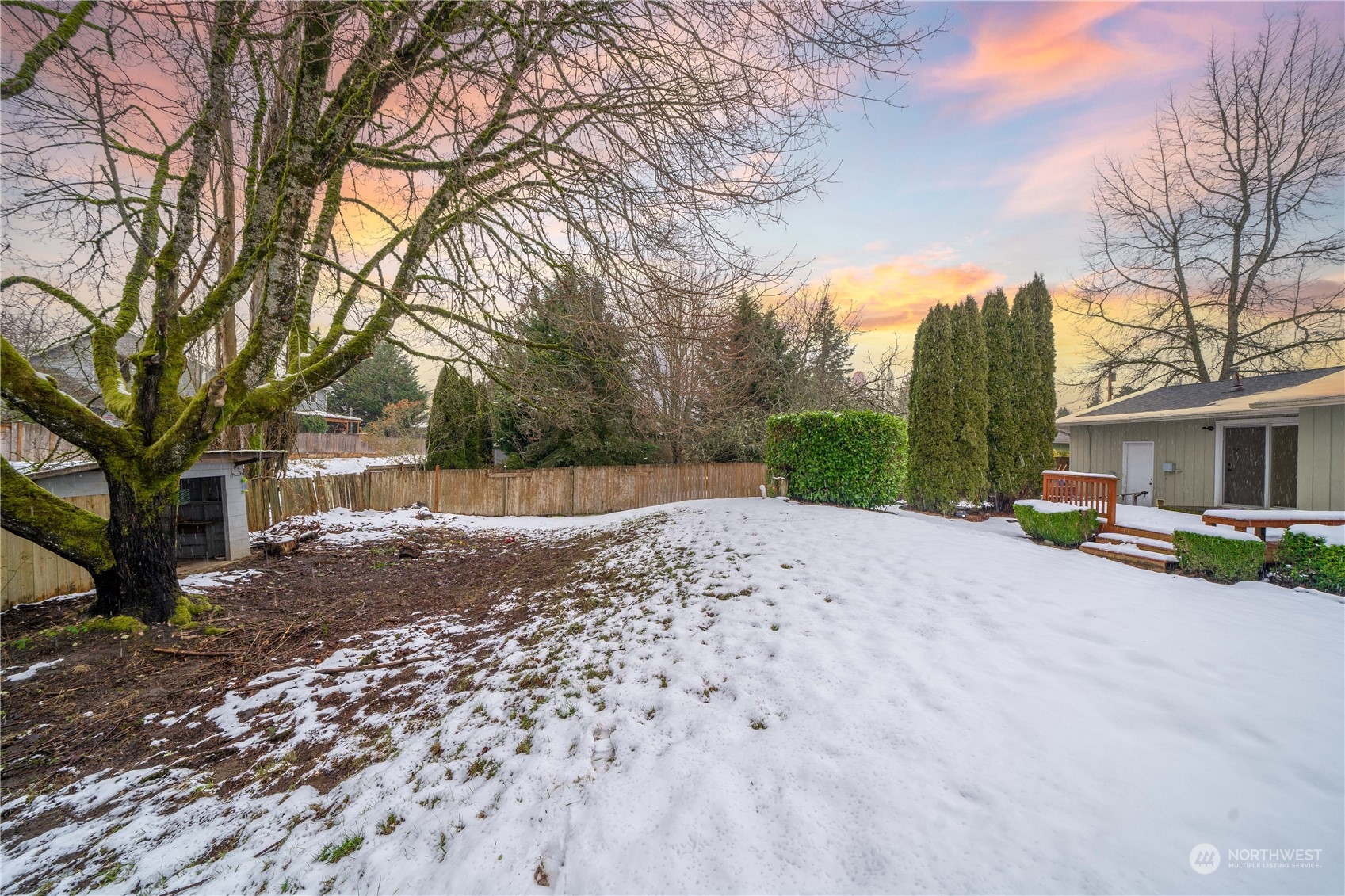 12635 155th Avenue Southeast Renton, WA 98059 - Photo 25 of 28 Gallery Image 25