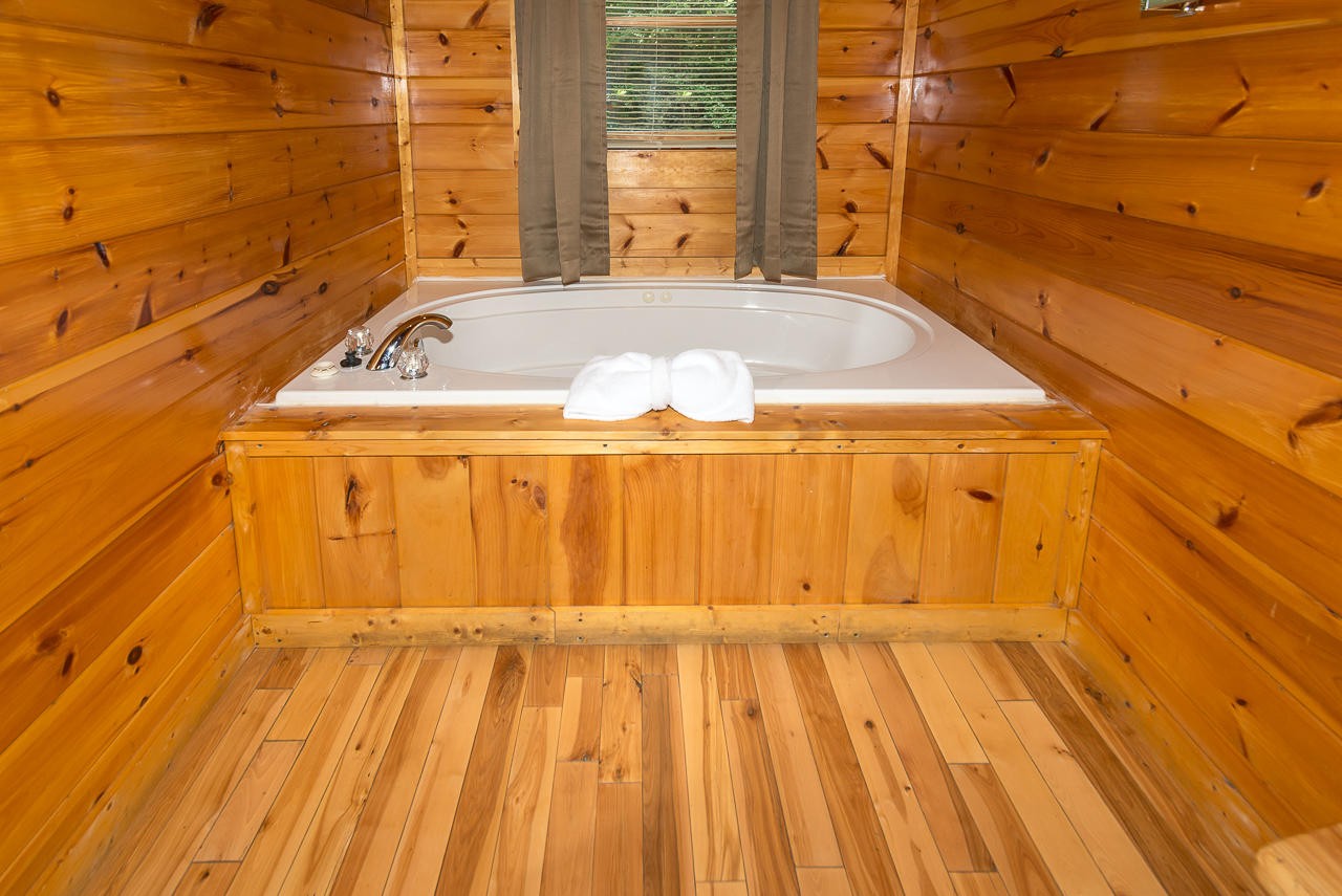 2341 Breezy Road Sevierville, TN 37876 - Photo 32 of 40 Gallery Image 32