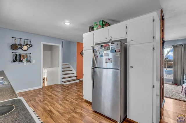 $230,000 | 22502 Sunset Drive, Vassar, KS 66543