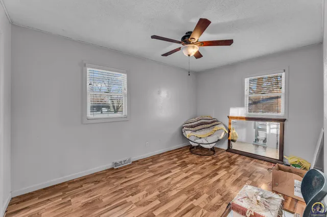 $230,000 | 22502 Sunset Drive, Vassar, KS 66543