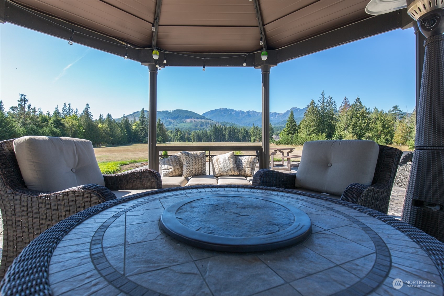 133 Mariah Winds Road Port Angeles, WA 98362 - Photo 9 of 40 Gallery Image 9