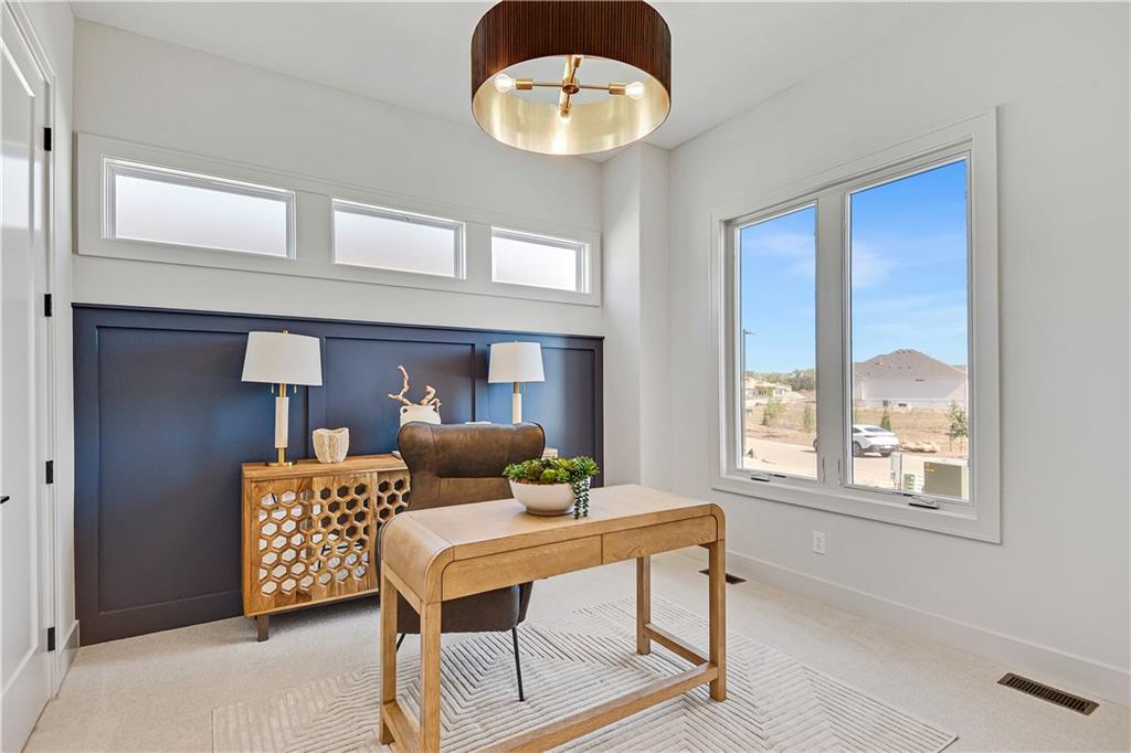 25047 West 98th Place Lenexa, KS 66227 - Photo 6 of 38