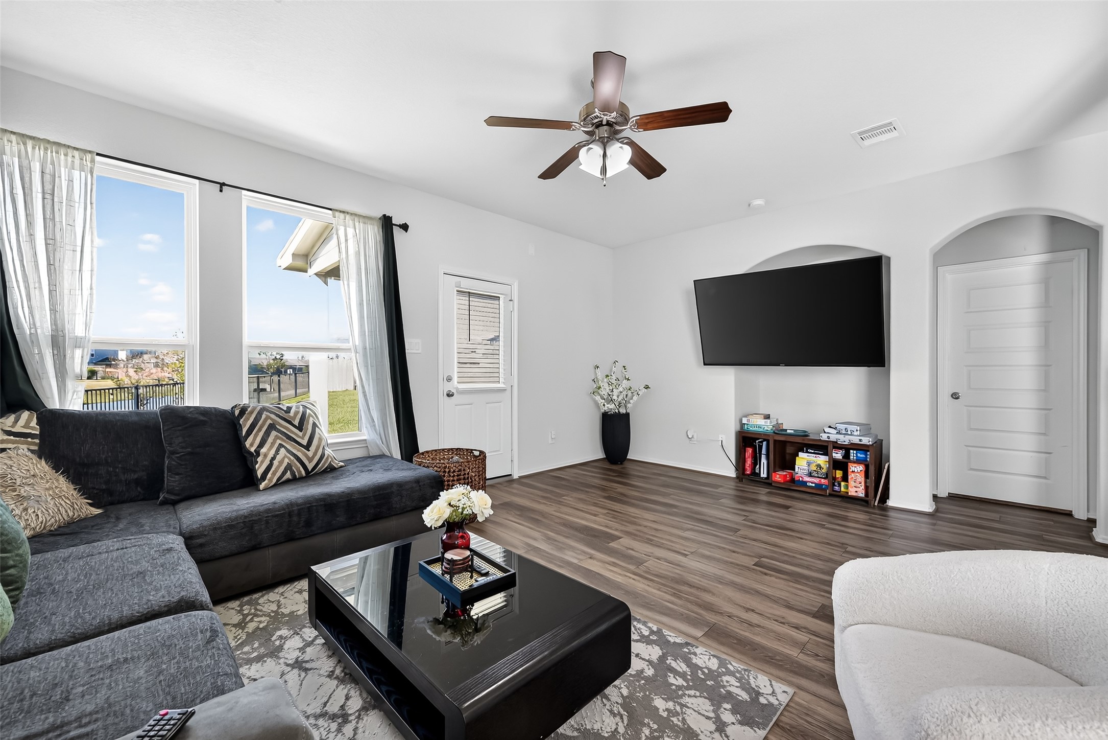 1601 Darwin Cedar Drive Rosharon, TX 77583 - Photo 17 of 44