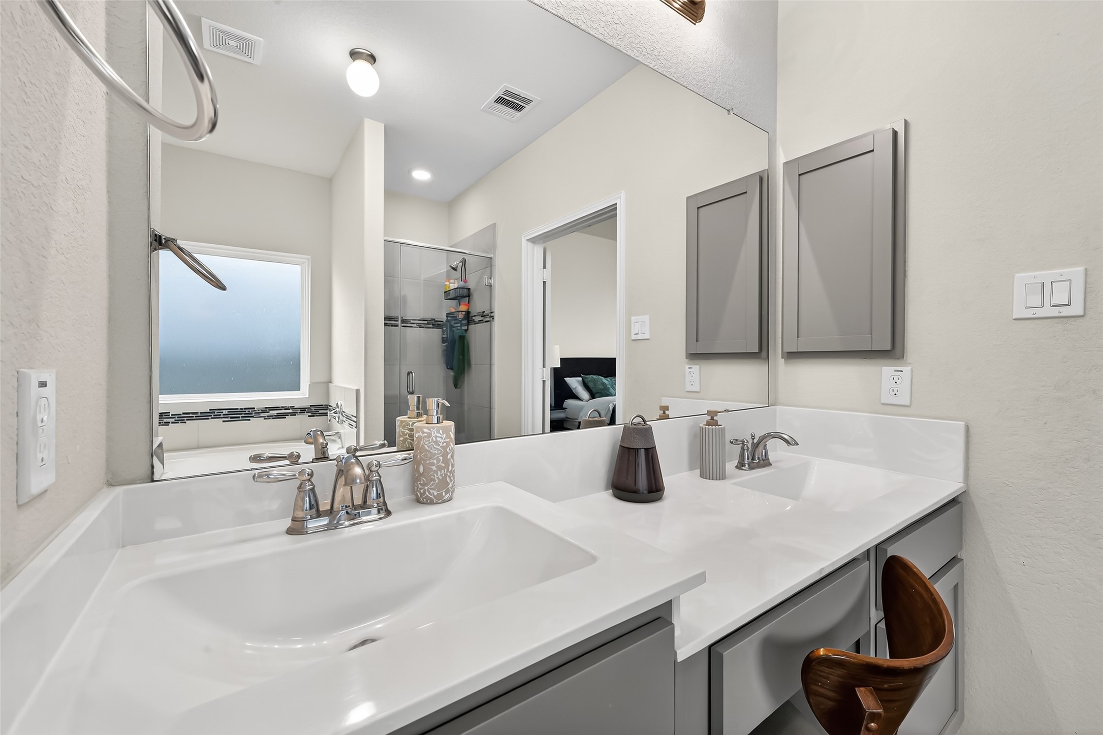 1601 Darwin Cedar Drive Rosharon, TX 77583 - Photo 39 of 44