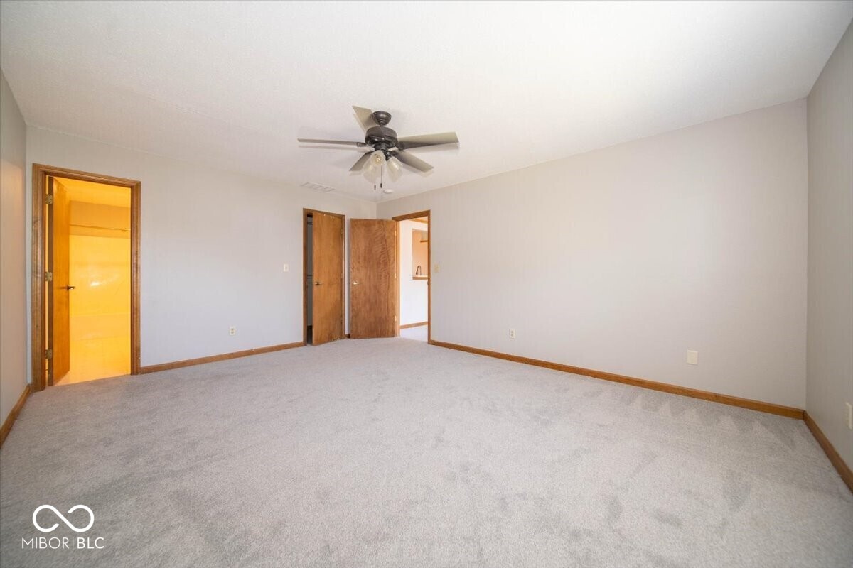 725 Lake Shore Road Franklin, IN 46131 - Photo 16 of 25