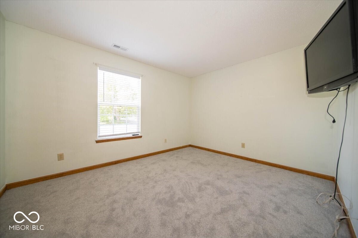725 Lake Shore Road Franklin, IN 46131 - Photo 18 of 25