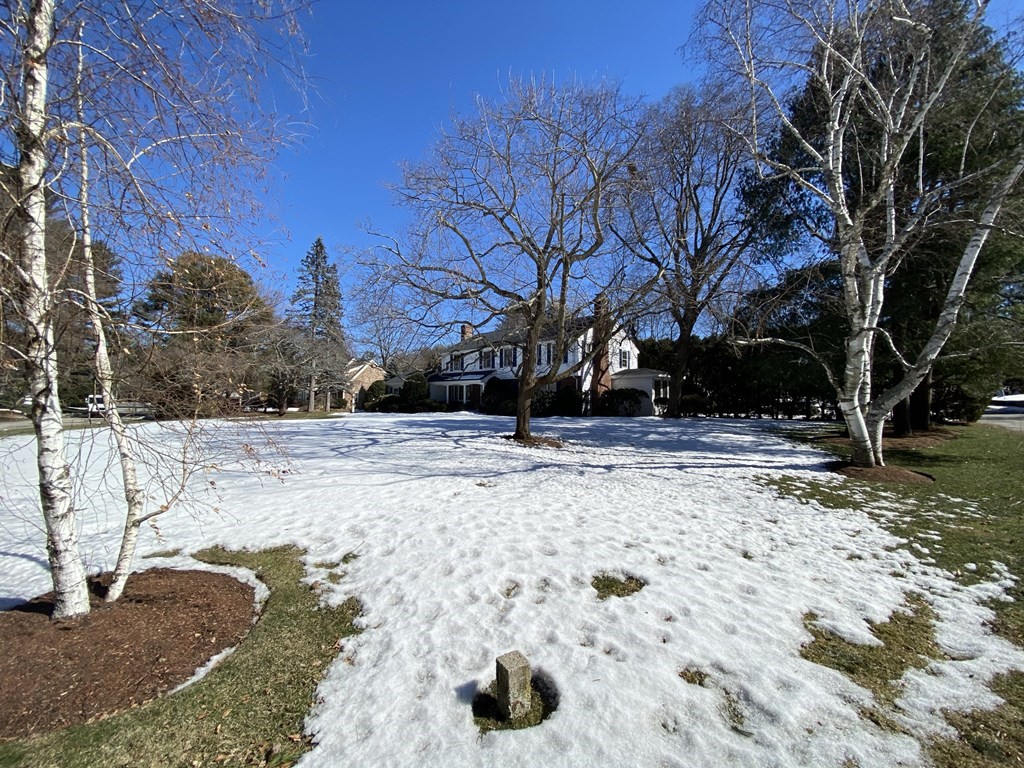 134 Wellesley Road Belmont, MA 02478 - Photo 8 of 40