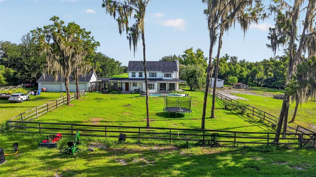 8922 Pritcher Road Lithia, FL 33547 - Photo 4 of 73