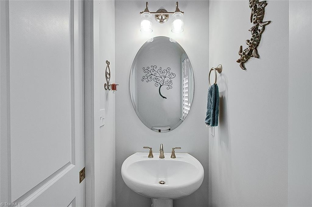 3526 Tot Hill Farm Road Asheboro, NC 27205 - Photo 14 of 30