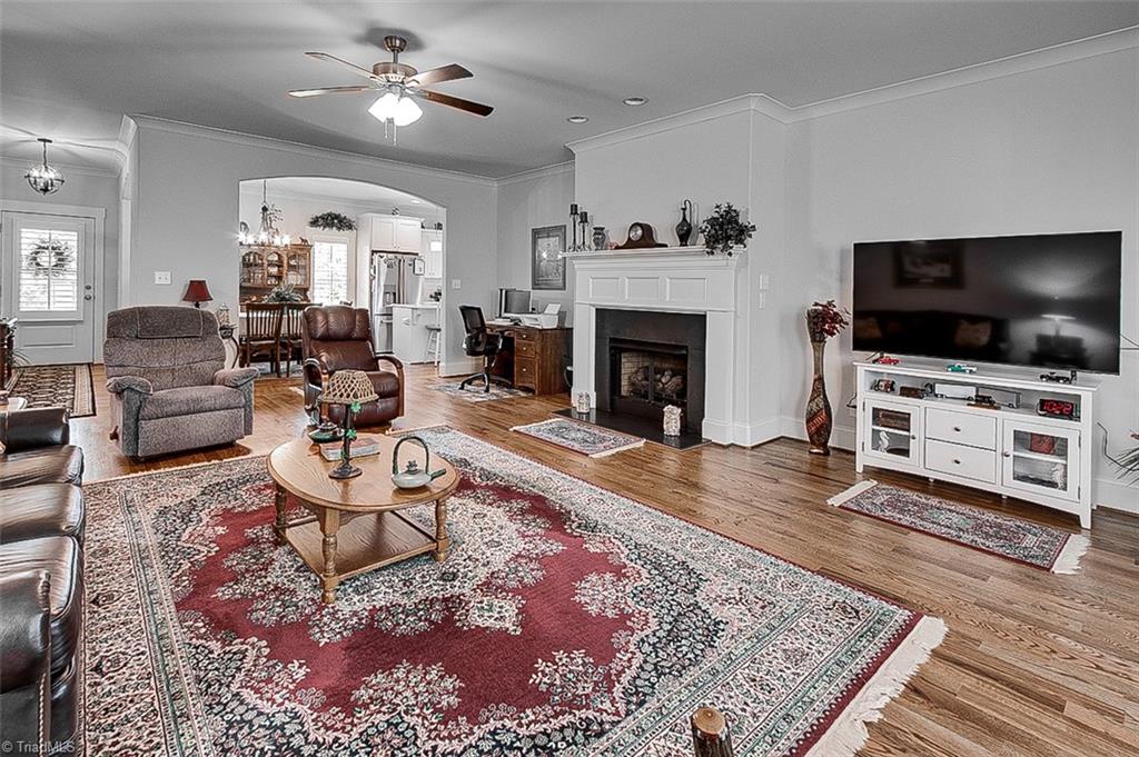 3526 Tot Hill Farm Road Asheboro, NC 27205 - Photo 5 of 30